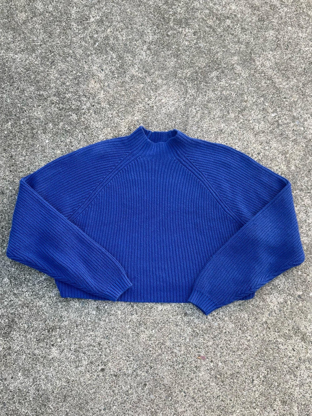 Hollister Royal Blue Mock Neck Ribbed knit Sweater size L